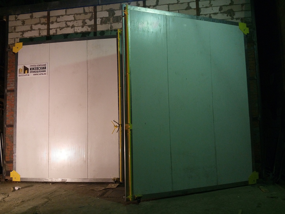 Распашные ворота для сушильной камеры в Пермский край.